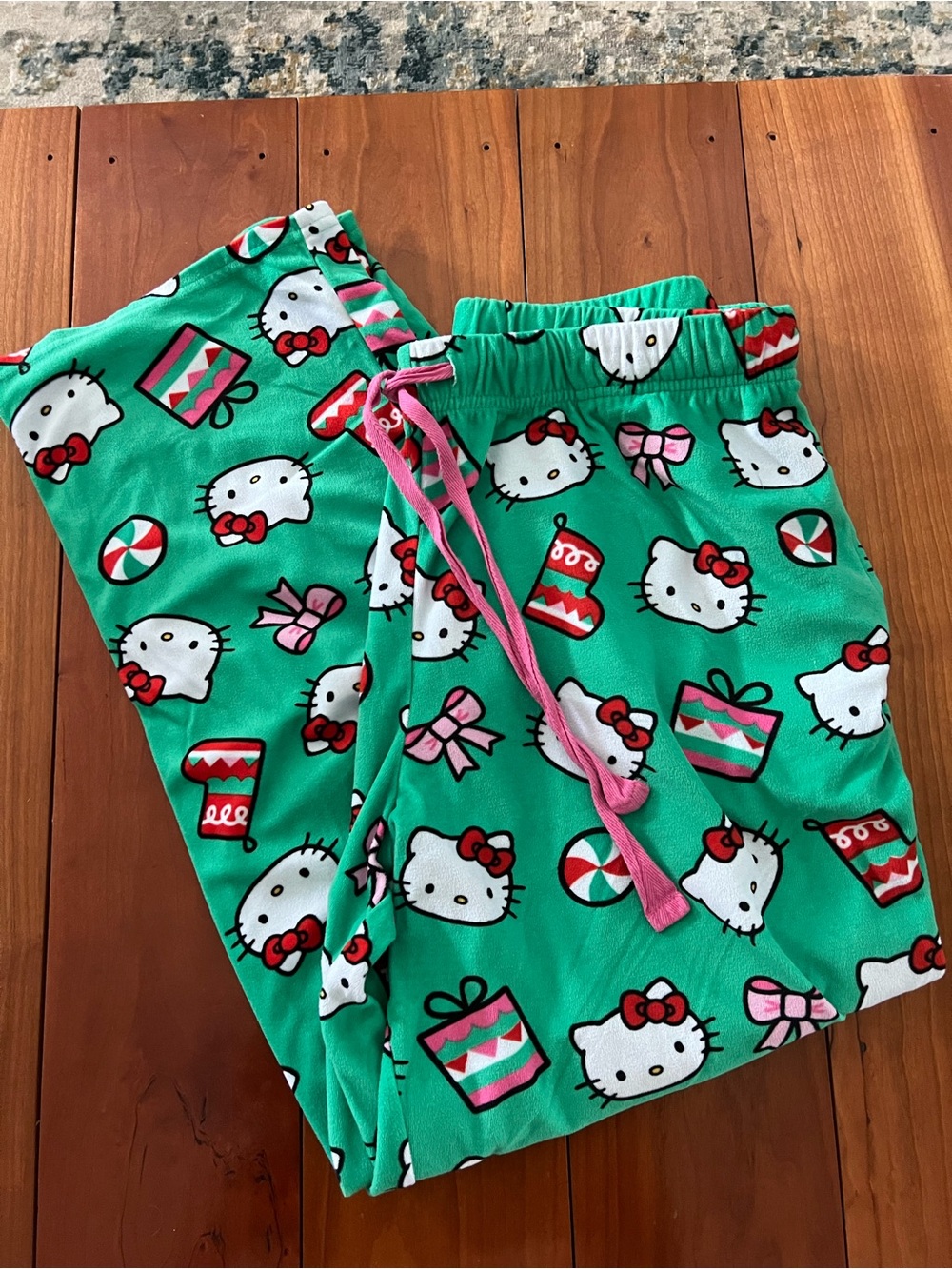Green Hello Kitty Holiday Pajama Pants—like new!